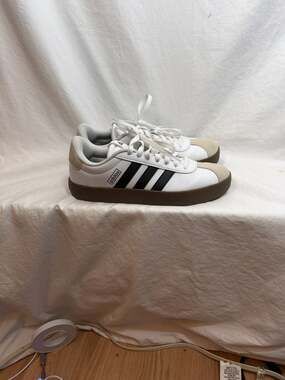 adidas Women's VL Court 3.0 Shoes White/Core Black/Gum